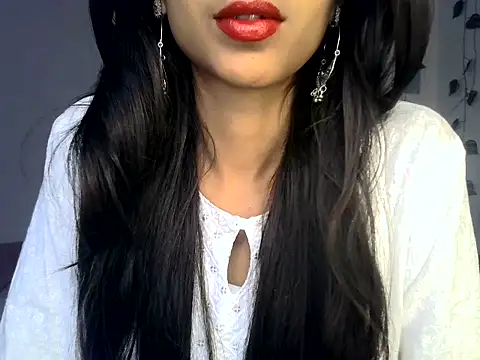 SIKSHA SINGH online show from March 5, 2026, 7:04 am