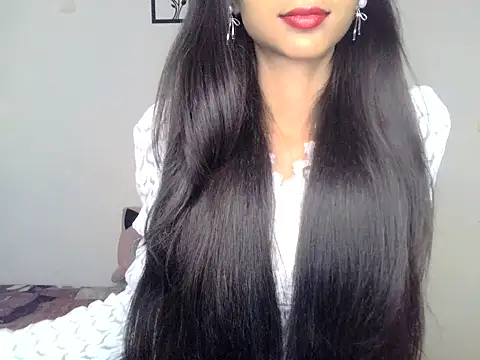 SIKSHA SINGH online show from May 8, 2026, 6:46 pm