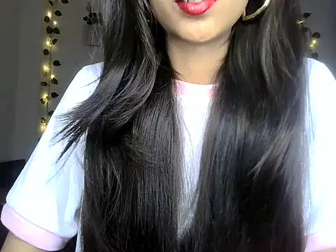 SIKSHA SINGH online show from May 29, 2026, 6:50 pm