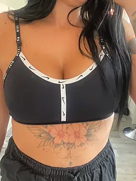 Snapshot of Destinylovex chatting on May 5, 2026, 8:55 am Destinylovex online show from May 5, 2026, 8:55 am