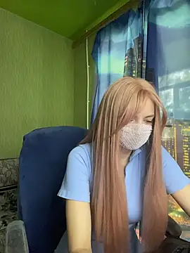 SophieBlackwood online show from May 23, 2026, 6:07 am