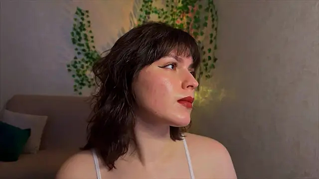 rinamandarina online show from April 26, 2026, 3:53 pm