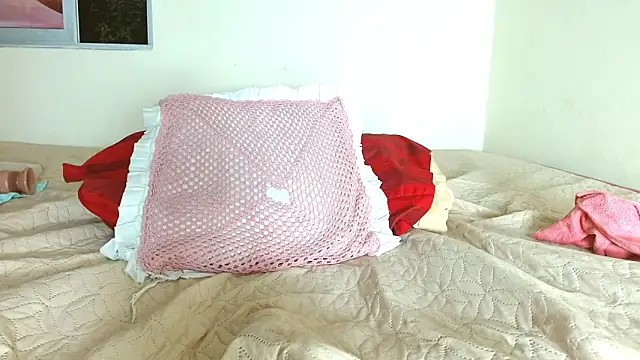 afroditaahot20 online show from March 19, 2026, 3:54 am