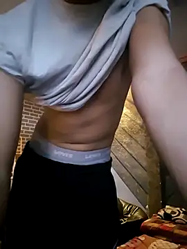 peanutbutteater online show from March 7, 2026, 7:16 am