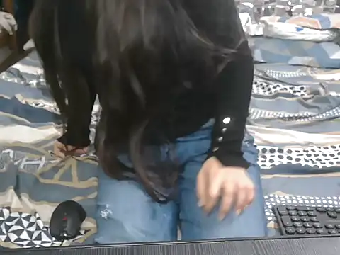 Snapshot of Desi_Village_Girl chatting on February 22, 2026, 4:49 pm Desi Village Girl online show from February 22, 2026, 4:49 pm