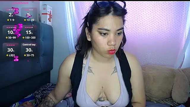 Snapshot of hairylatiingoddess chatting on February 25, 2026, 9:02 pm hairylatiingoddess online show from February 25, 2026, 9:02 pm