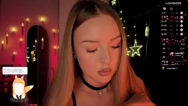 Snapshot of Nestyzz chatting on February 19, 2026, 7:32 pm Nestyzz online show from February 19, 2026, 7:32 pm