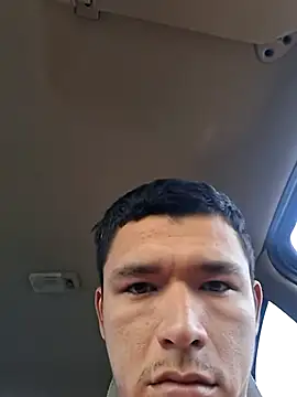 gueboloco2626 online show from April 17, 2026, 12:19 pm