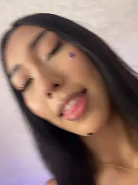 Tifaanyy  online show from February 27, 2026, 9:15 pm