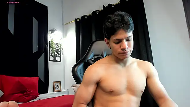 TonyPetrovjs online show from April 11, 2026, 1:54 am