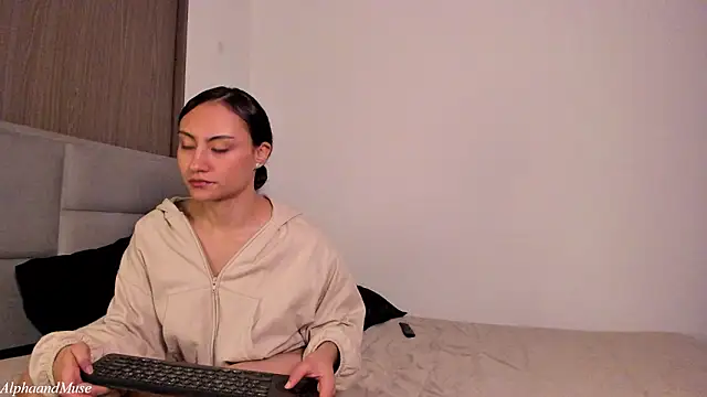 Snapshot of alphaandmuse chatting on March 2, 2026, 6:14 am alphaandmuse online show from March 2, 2026, 6:14 am