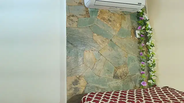 Jade Roxx online show from March 21, 2026, 3:44 am