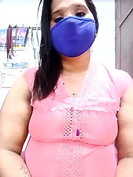 Tamil Romantic queen online show from March 22, 2026, 6:11 pm