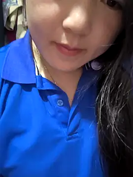Snapshot of MayEva_ly chatting on March 8, 2026, 2:15 am MayEva ly online show from March 8, 2026, 2:15 am
