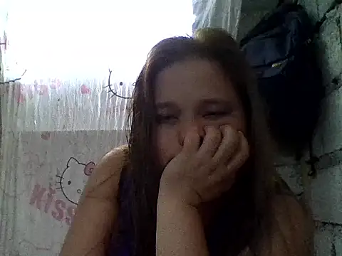Snapshot of sweetlyn31 chatting on May 24, 2026, 10:37 pm sweetlyn31 online show from May 24, 2026, 10:37 pm