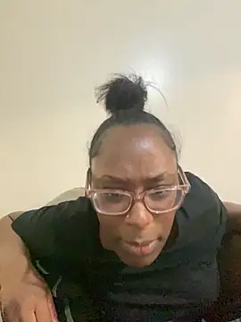 Snapshot of Sinfulwaterfalls chatting on April 22, 2026, 4:26 am Sinfulwaterfalls online show from April 22, 2026, 4:26 am