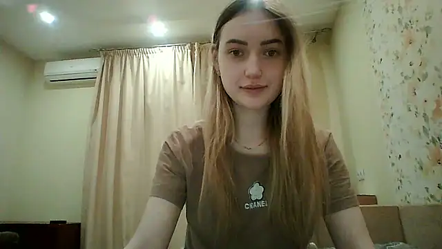 Snapshot of ChelseaBaker chatting on March 25, 2026, 6:03 pm ChelseaBaker online show from March 25, 2026, 6:03 pm
