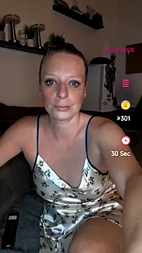 Snapshot of ZaramourXMrX chatting on July 7, 2026, 7:51 pm ZaramourXMrX online show from July 7, 2026, 7:51 pm
