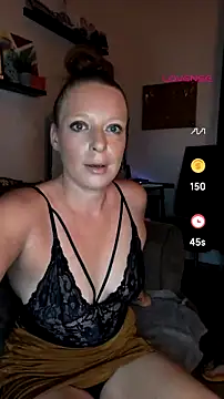 Snapshot of ZaramourXMrX chatting on July 28, 2026, 7:39 pm ZaramourXMrX online show from July 28, 2026, 7:39 pm