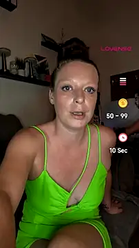 Snapshot of ZaramourXMrX chatting on August 2, 2026, 7:45 pm ZaramourXMrX online show from August 2, 2026, 7:45 pm