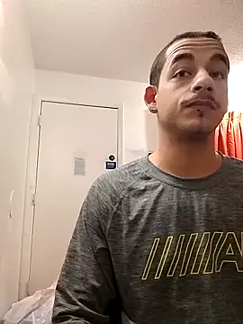 momo0208 online show from March 16, 2026, 3:16 pm