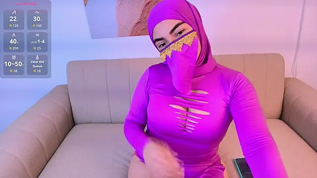 Snapshot of Malika_Noor chatting on February 20, 2026, 3:23 pm Malika Noor online show from February 20, 2026, 3:23 pm