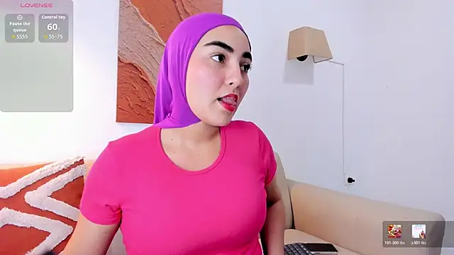 Malika Noor online show from May 26, 2026, 2:57 pm