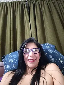 Snapshot of Samantha1_Rosse01 chatting on March 1, 2026, 4:47 am Samantha1 Rosse01 online show from March 1, 2026, 4:47 am