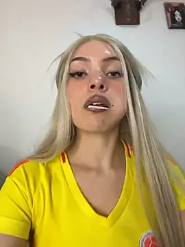 Snapshot of romanovanita chatting on July 4, 2026, 3:24 am romanovanita online show from July 4, 2026, 3:24 am