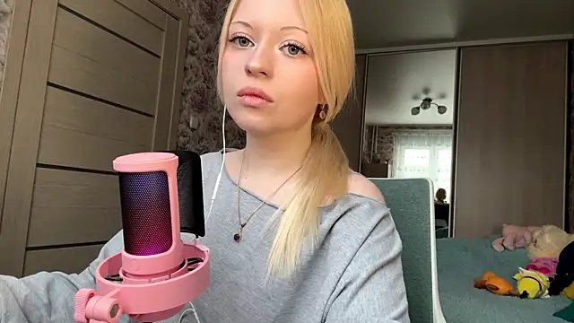 JeneeBIanks online show from February 28, 2026, 9:10 am