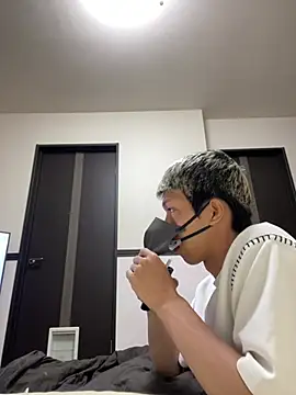 Snapshot of Yumemiru-k chatting on July 18, 2026, 9:24 am Yumemiru-k online show from July 18, 2026, 9:24 am
