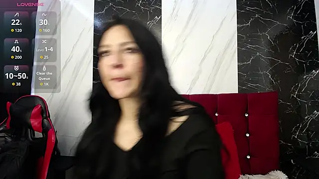 SofiaMoreno  online show from May 13, 2026, 3:09 pm