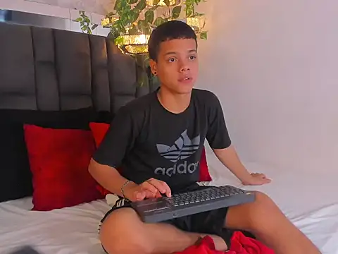 Snapshot of PATRIICKMILLER chatting on February 26, 2026, 3:22 pm PATRIICKMILLER online show from February 26, 2026, 3:22 pm