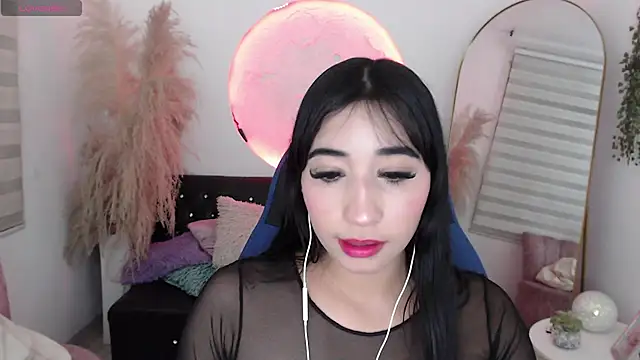 ivvoncute online show from April 16, 2026, 2:23 am