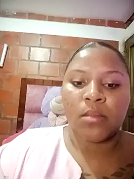 Snapshot of Valentina_belmont chatting on March 1, 2026, 2:35 am Valentina belmont online show from March 1, 2026, 2:35 am