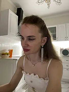 AinyrVixxen online show from April 1, 2026, 7:11 pm