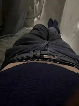 frenk33 online show from February 24, 2026, 9:46 pm