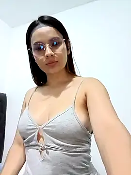 Snapshot of Samantha_Castro_ chatting on February 26, 2026, 2:32 am Samantha Castro online show from February 26, 2026, 2:32 am
