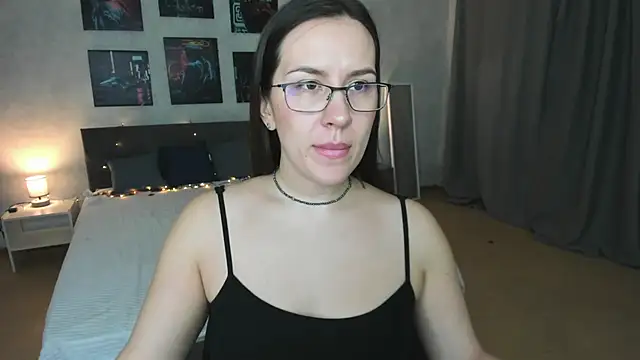 Snapshot of asti_bubbles chatting on March 1, 2026, 1:40 am asti bubbles online show from March 1, 2026, 1:40 am