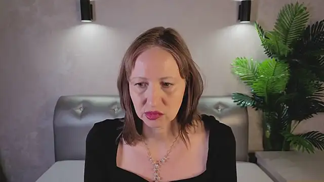 Snapshot of Elizabeth_Andersonn chatting on March 11, 2026, 8:31 am Elizabeth Andersonn online show from March 11, 2026, 8:31 am