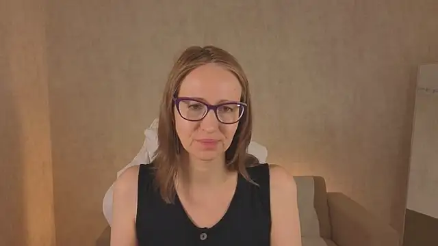 Snapshot of Elizabeth_Andersonn chatting on April 10, 2026, 1:11 am Elizabeth Andersonn online show from April 10, 2026, 1:11 am