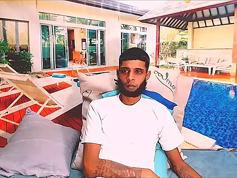 Snapshot of CharmingIndian1 chatting on April 3, 2026, 6:17 pm CharmingIndian1 online show from April 3, 2026, 6:17 pm