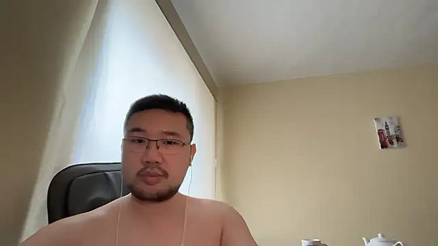 jasonryu2025 online show from March 11, 2026, 10:32 am