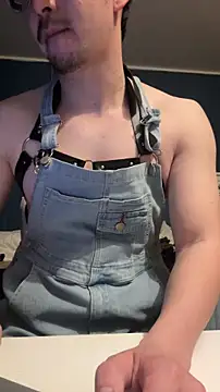 Jason S223 online show from April 1, 2026, 9:21 am