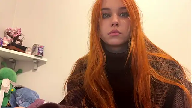 LolaBun online show from March 3, 2026, 7:42 pm