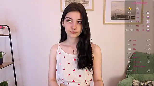 Lilian Merf online show from April 25, 2026, 8:06 am