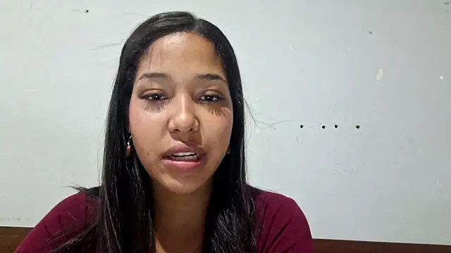 ShawntaOsornio online show from February 25, 2026, 11:09 am