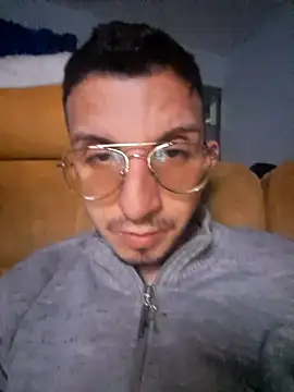 ANDYBLAKEE2025 online show from June 3, 2026, 11:43 pm
