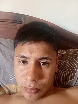 Snapshot of nickduar chatting on February 20, 2026, 4:40 pm nickduar online show from February 20, 2026, 4:40 pm