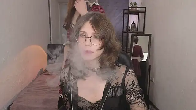 ZoriaLovesLuna online show from April 5, 2026, 1:19 pm